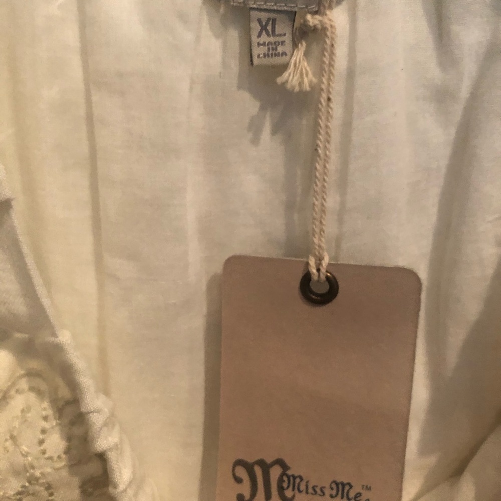 Embroidery linen off white for girl - Picture 11 of 11